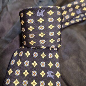 BURBERRY Silk Tie